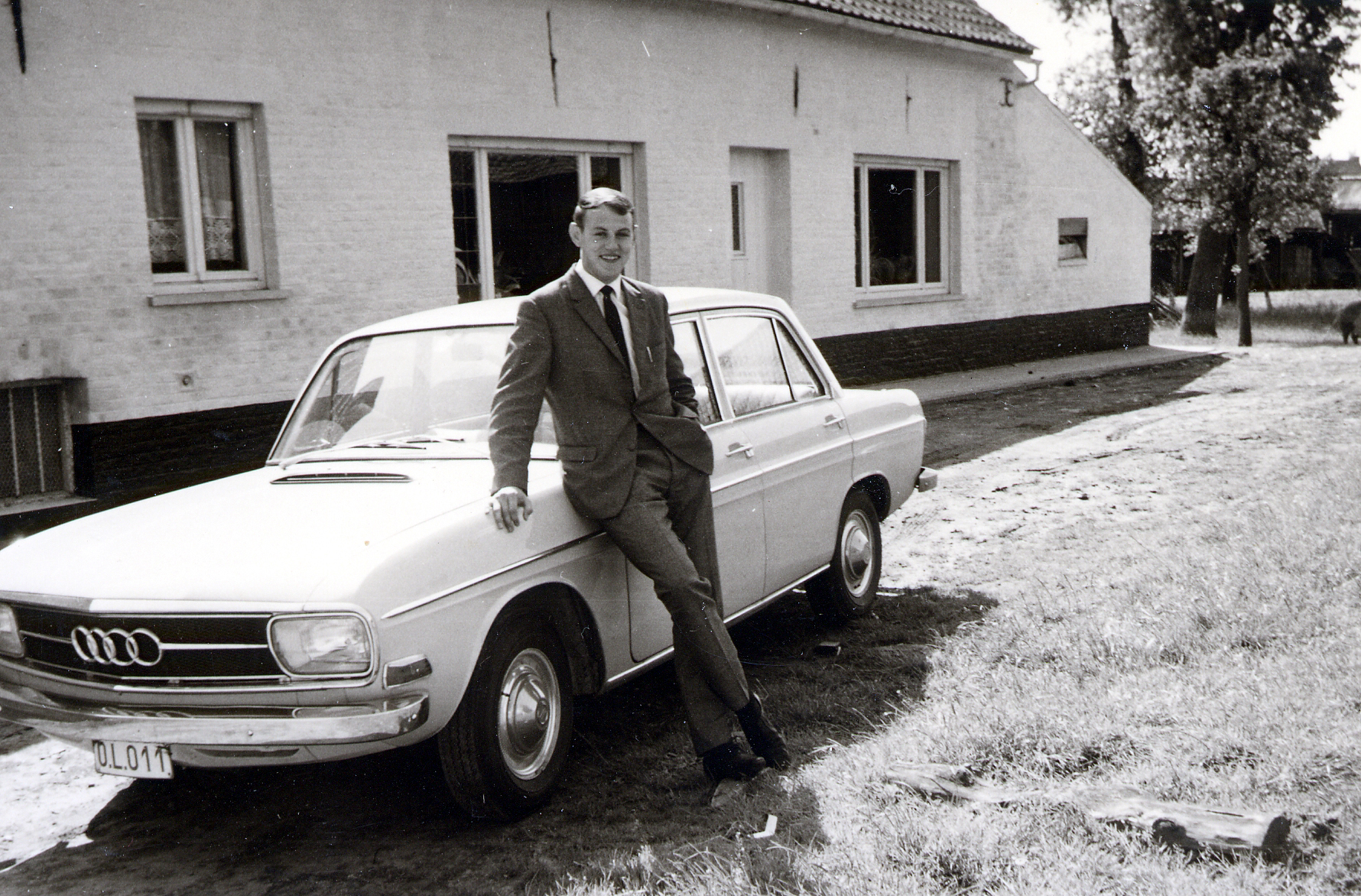 Gerard als kind op de boerderij